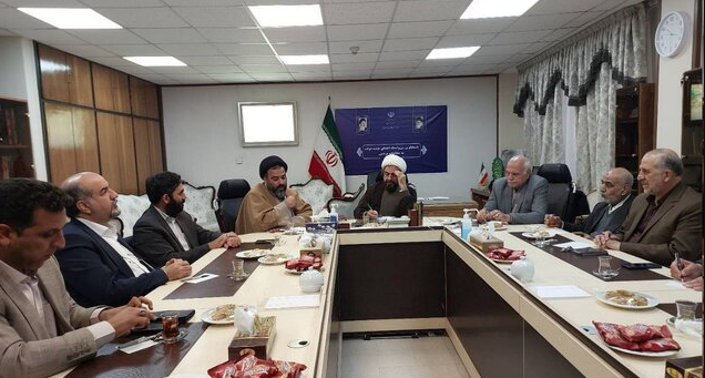 دیدار فعالان اقتصادی با رئیس مرکز ارتباطات مردمی/ حجت‌الاسلام صالحی: اصناف و بازاریان در قامت افسران عرصه اقتصادی توانستند تحریم‌ها را کم‌اثر یا بی‌اثر کنند